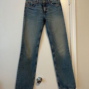 Zara mid-rise straight leg jeans